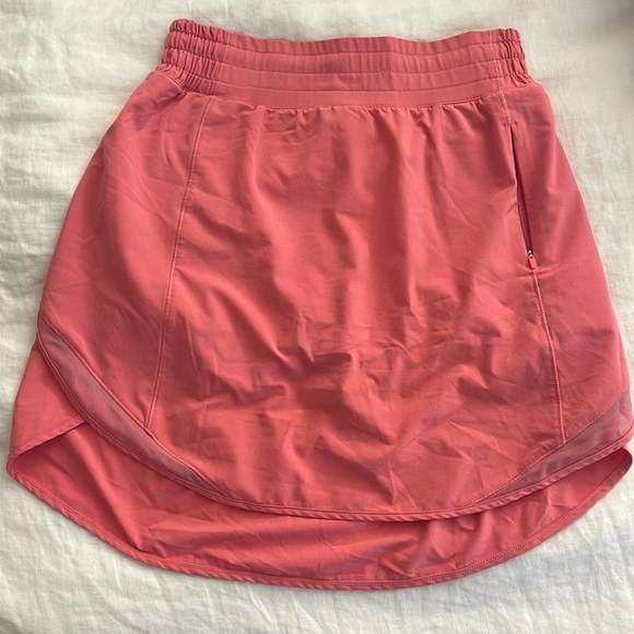 Lululemon Hotty Hot High-Rise Athletic Skort - Picture 4 of 8